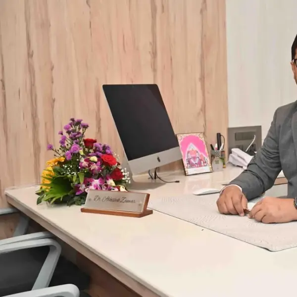 Dr Abhishek Zanwar