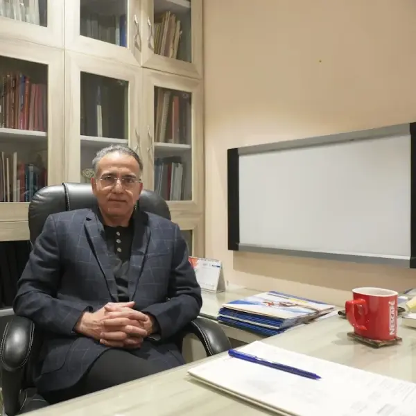 Dr Ashwani Maichand