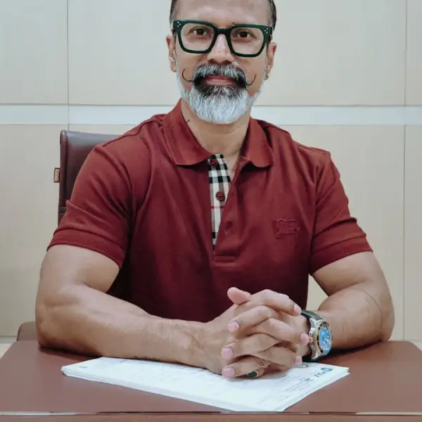 Dr Atul Peters