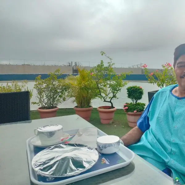 Dr Avanish Arora