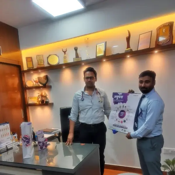 Dr Himanshu Aggarwal Rheumatologist Max Patparganj