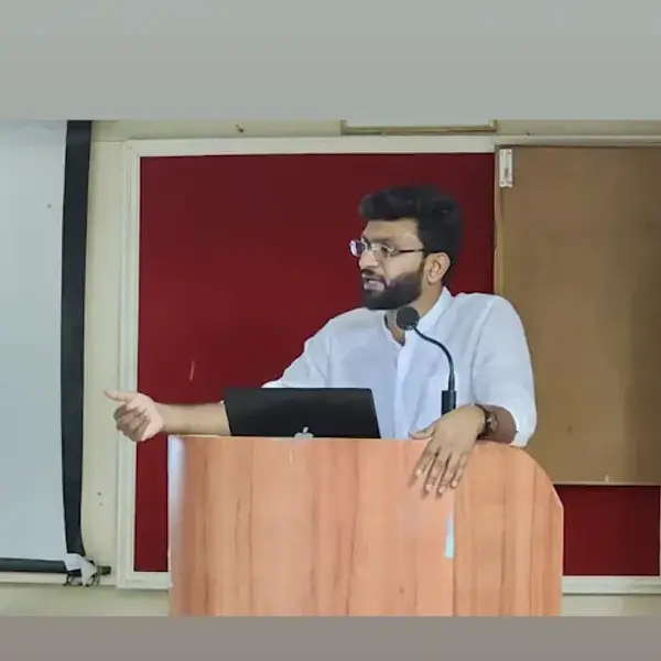Dr Kaumil Patel