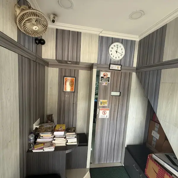 Dr Kundu's Oracare