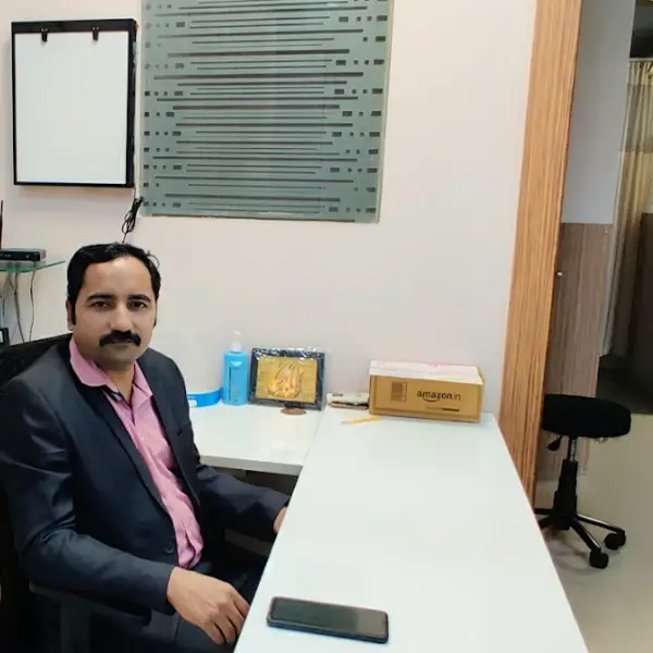 Dr Mangesh Patil