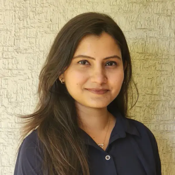 Dr Meghavi Shah