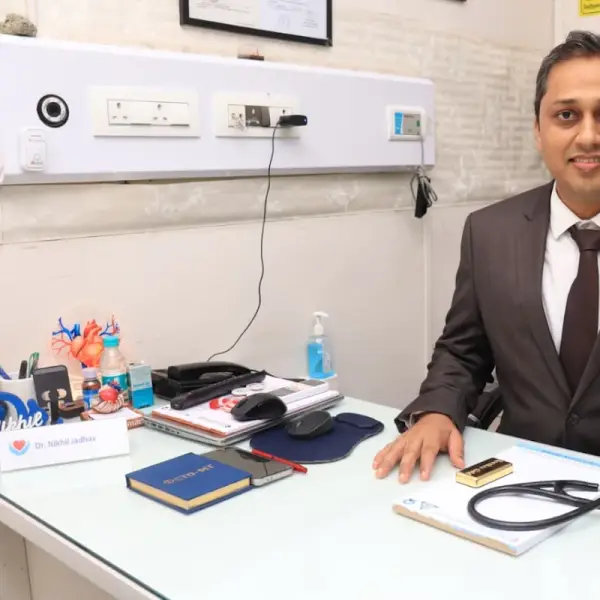 Dr Nikhil Jadhav