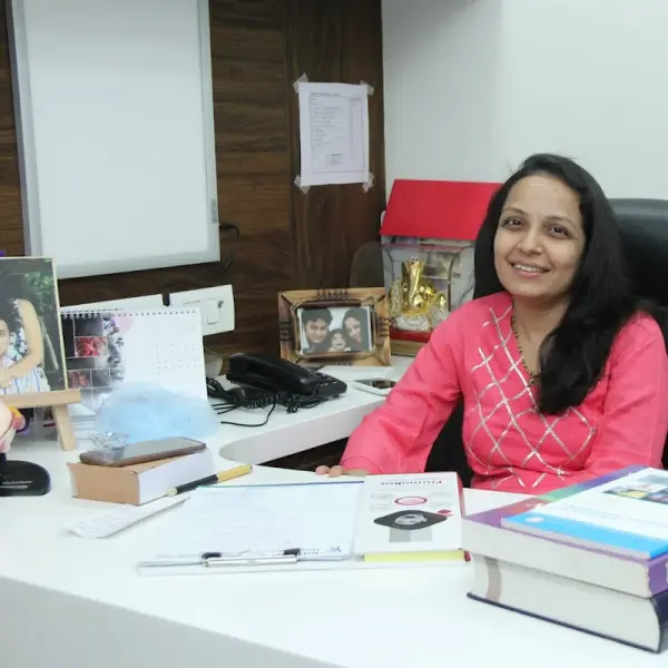 Dr Rachana Deshpande