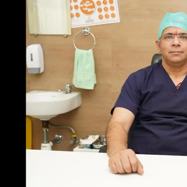 Dr Raghu Kumar