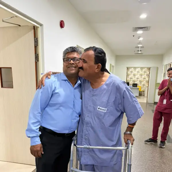Dr Rakesh Kumar