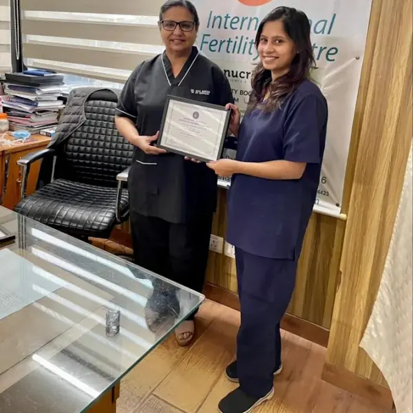 Dr Rita Bakshi
