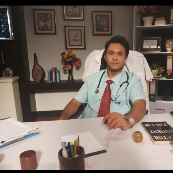Dr Shantanoo V Joshi