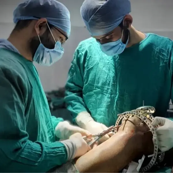 Dr Shubham Raghav