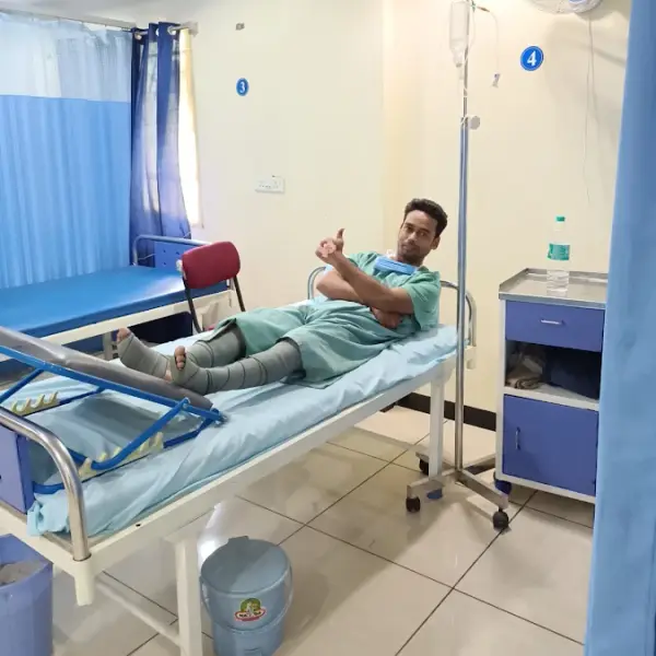 Dr Srinivas Gummadidala Endo Vascular