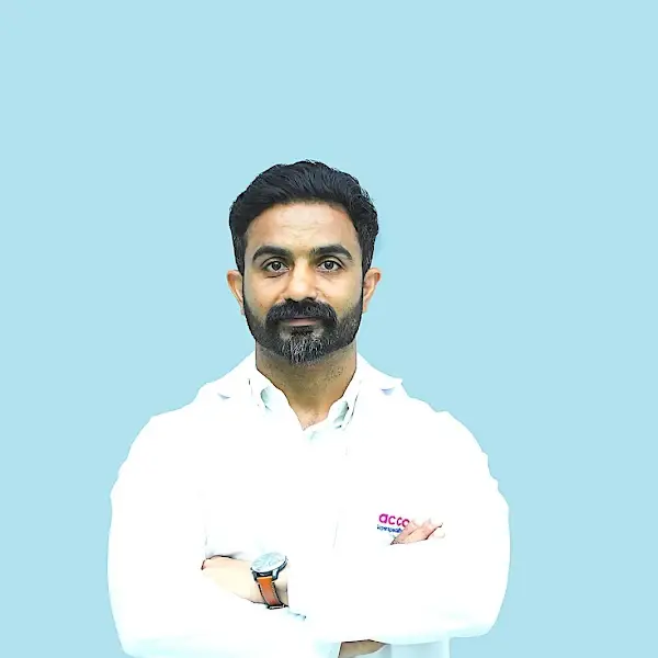 Dr Udit Kapoor