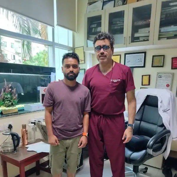 Dr Vikash Kapoor