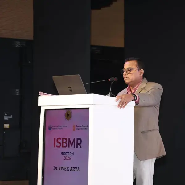 Dr Vivek Arya
