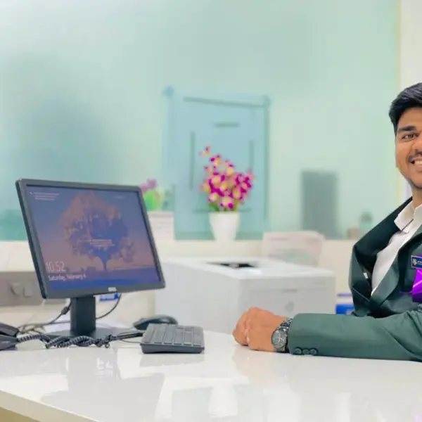 Dr Yogesh Kheni