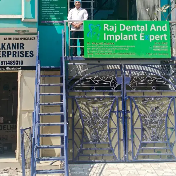 Raj Dental and Implant Expert