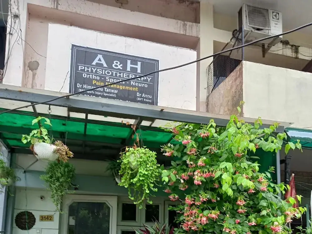 A&H Physiotherapy & Chiropractic Clinic, Sector 41, Chandigarh
