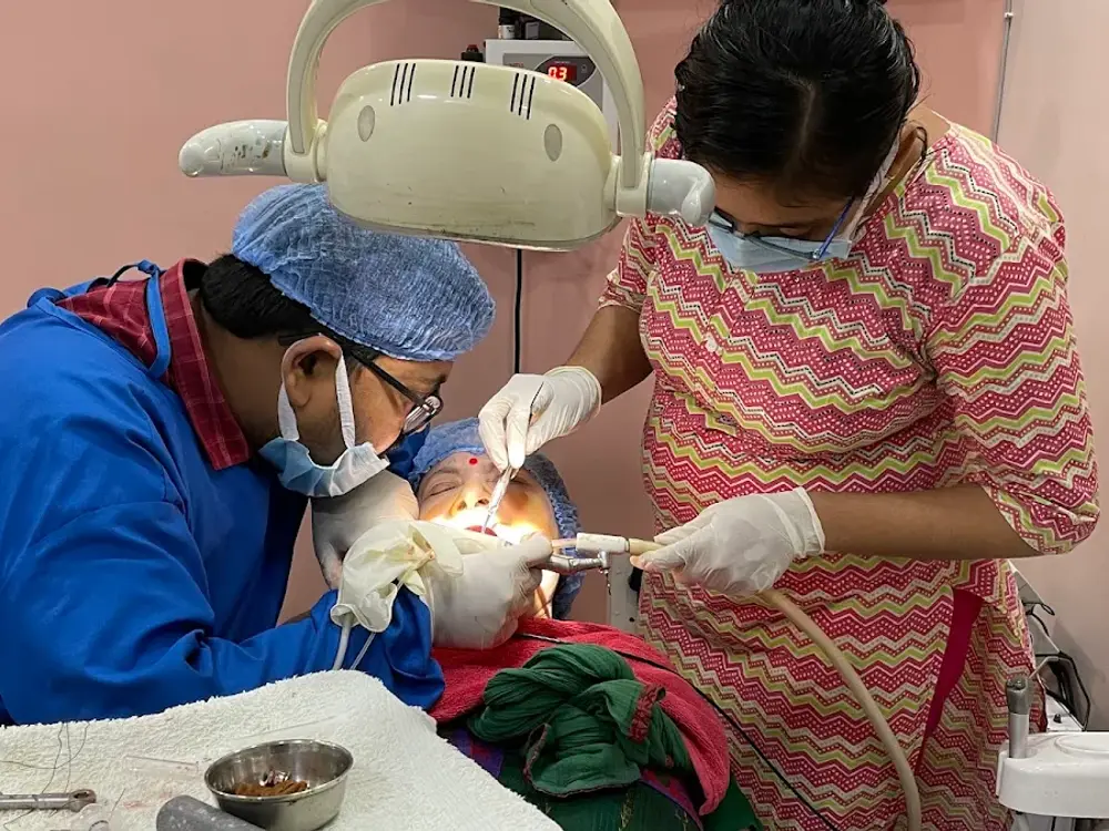CHHAYA DENTAL & IMPLANT CARE, Dhakuria, Kolkata