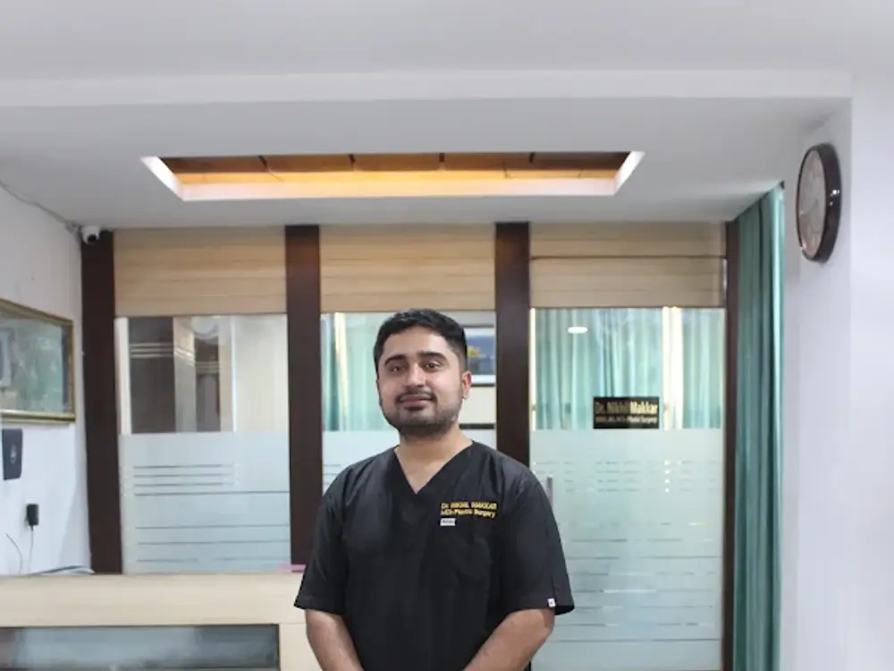 CosNik Plastic Surgery & Aesthetic Clinic, Main Bazar, Mohali