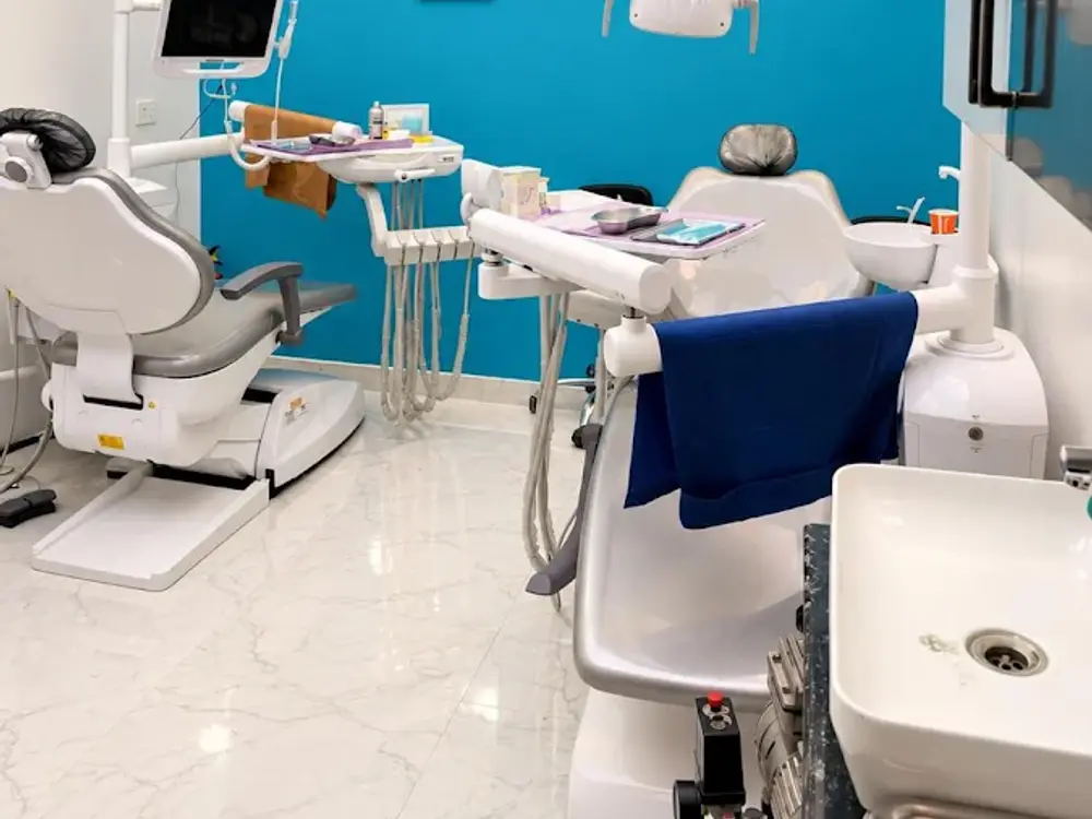Dentek Dental Clinic, Sector 4, Noida
