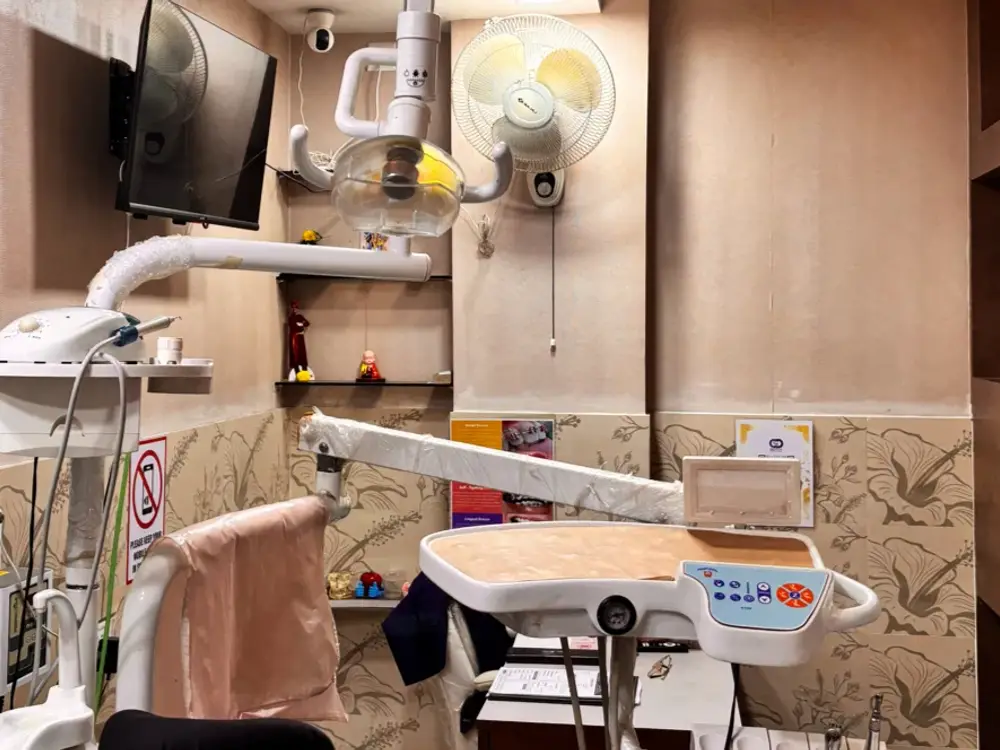 Dentyn Dental Clinic, Tangra, Kolkata