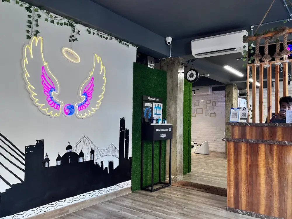 Elixxiir Salon, Behala, Kolkata