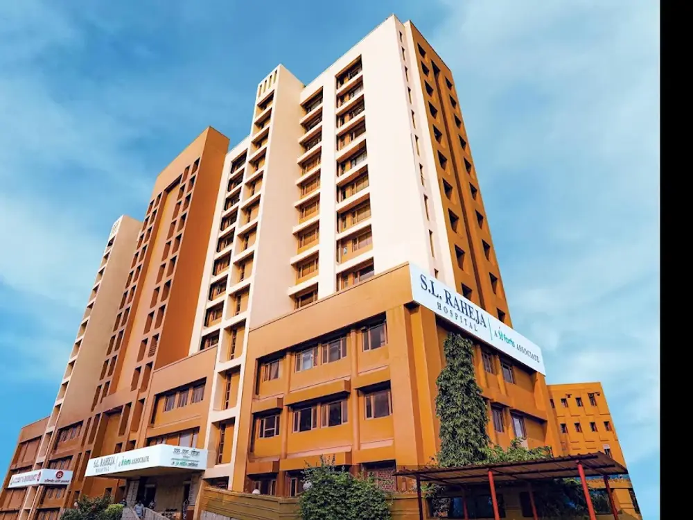 Fortis S L Raheja Hospital, Mahim, Mumbai