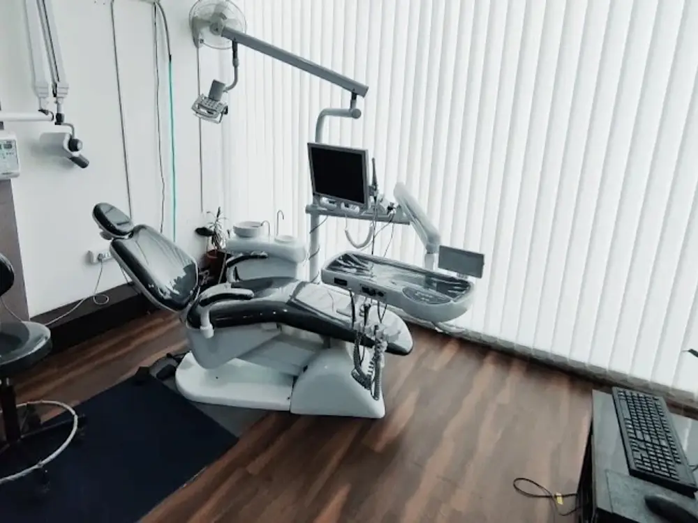 InSmile Dental Clinic, Sector 62, Noida