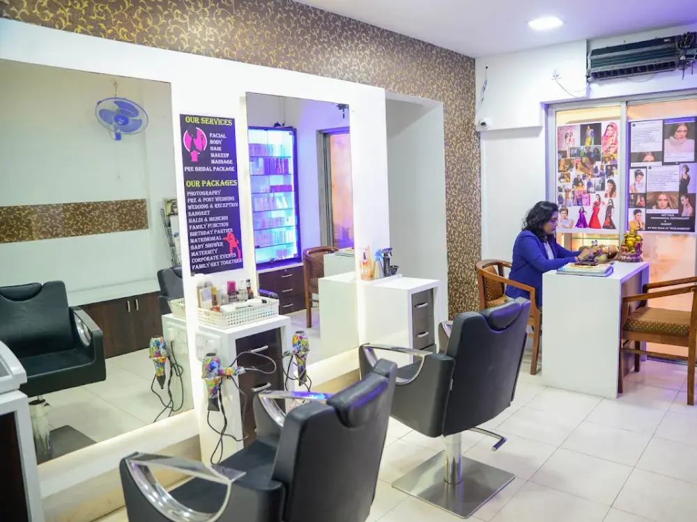 KOMAL SALON & AESTHETIC CLINIC, Thane West, Thane
