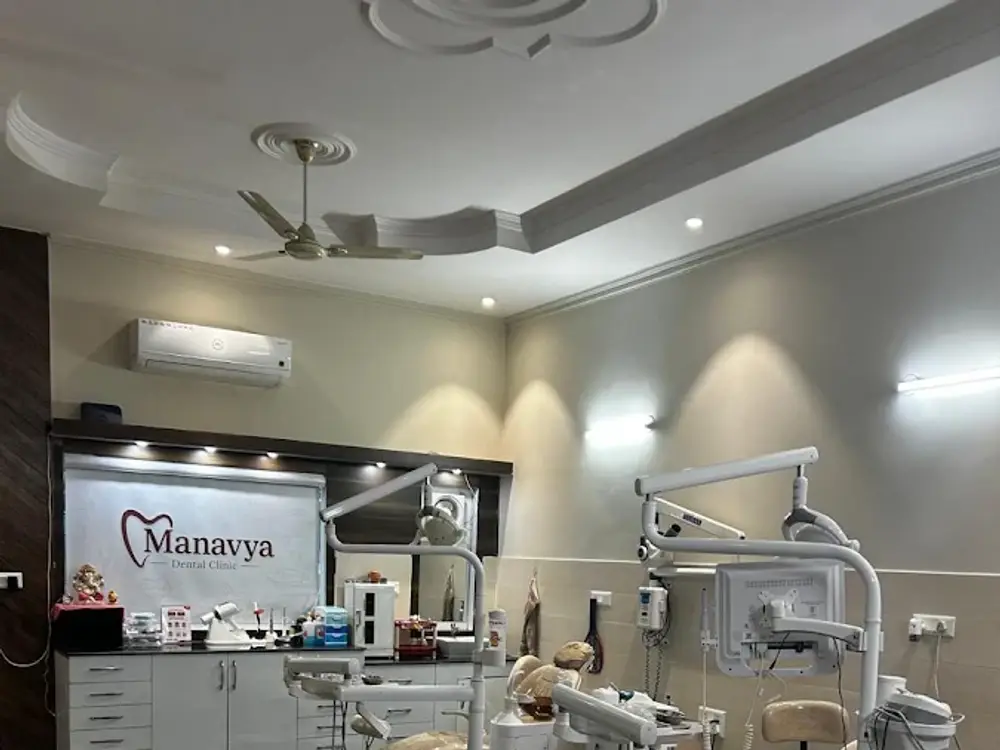 Manavya Dental Clinic, Sector 70, Noida