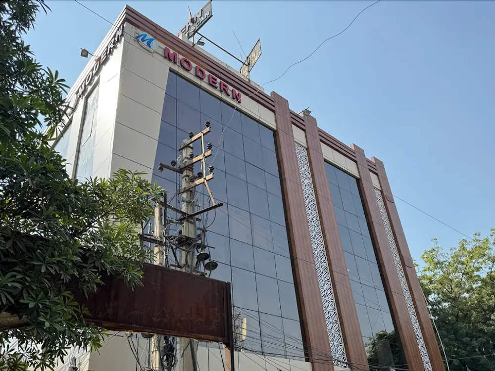 Modern Diagnostic & Research Centre, Sector 12, Gurgaon