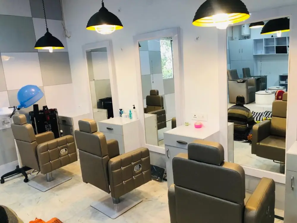 Olistica Care, Sector 16, Faridabad