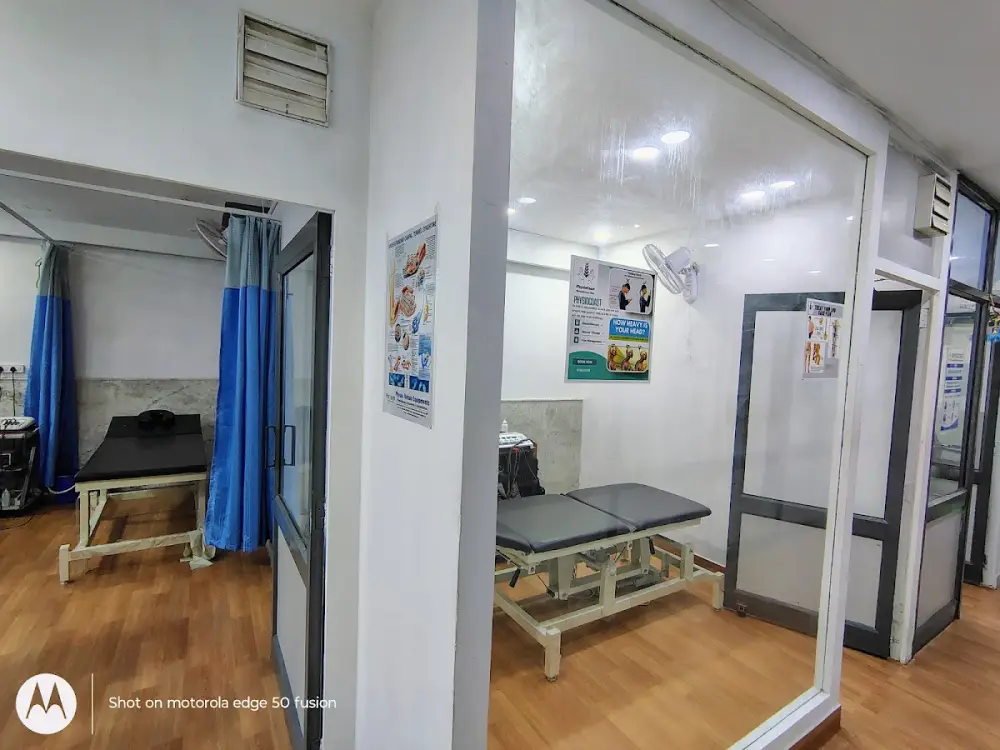 PhysioCoast Physiotherapy & Chiropractic Clinic in Ashok Vihar, New Delhi, Ashok Vihar, Delhi