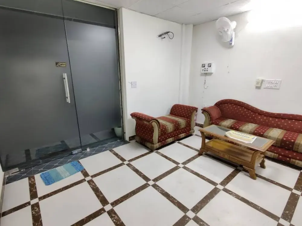Siyas Ent Allergy and Physiotherapy Clinic, Sector 94, Noida