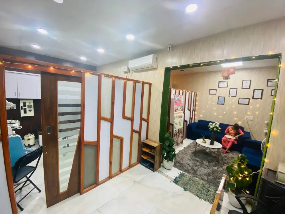 TeethCare Dental and aesthetic clinic, Bisrakh Jalalpur, Noida