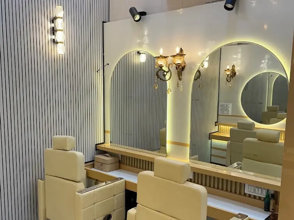 The Elegant Femme, Budh Vihar, Delhi